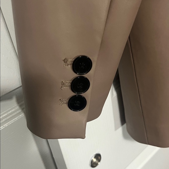 ZARA Leatherette Blazer | Small | New Condition | Luxe Taupe Jacket| Oversized - Picture 7 of 15